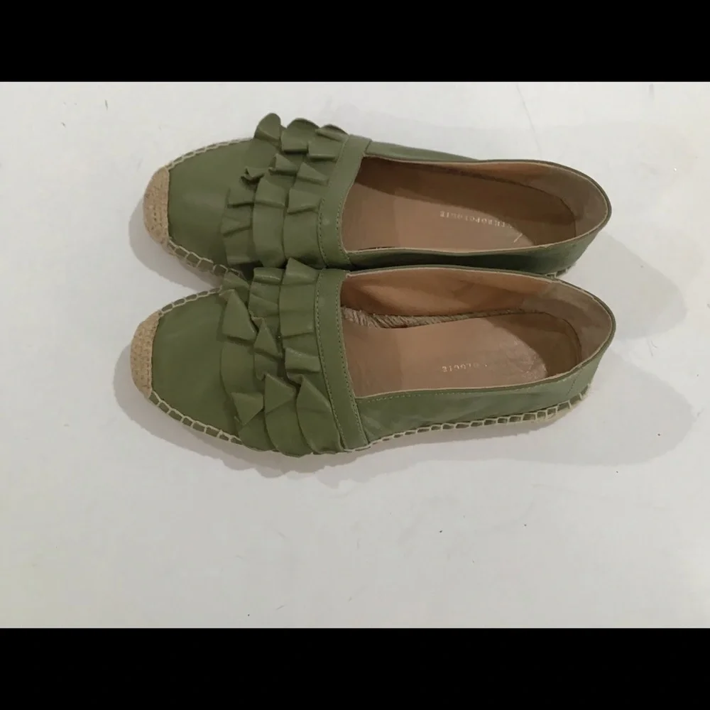 Anthropologie green leather spadrilles size 37